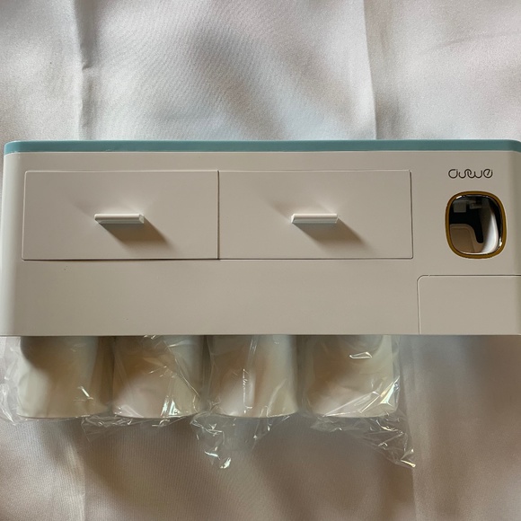 NIB! Four Cup Toothbrush Rack in Blue and White! - Picture 6 of 16